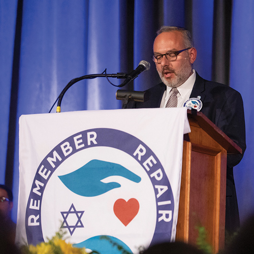 Rabbi speaking