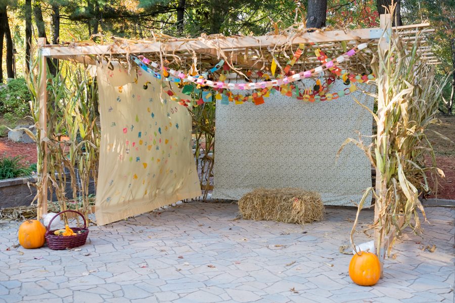 The sukkah outside of PJ Library headquarters